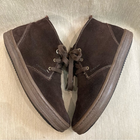 GEOX Sz 9 Suede Runner Sole Lace  Up Sneaker Comfort Desert Style Booties - Picture 6 of 10